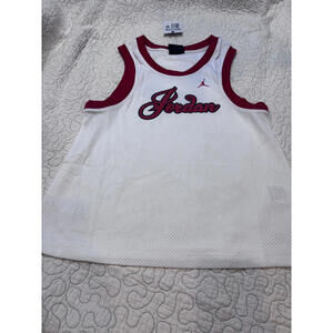 Jordan women's size XS‎ White jersey #23